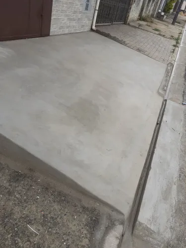 Pedreiro disponível