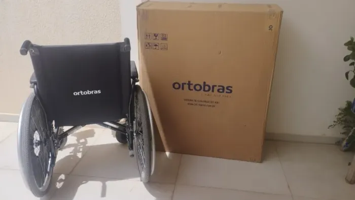 Cadeira de Rodas AVD Alumínio Pés Fixos Ortobras