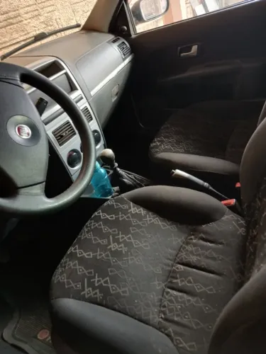 Fiat Strada Trekking 1.4 MPI Fire Flex 8V CS 2009