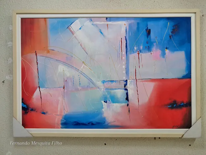 Quadro abstrato em tons de azul, rosa e vermelho