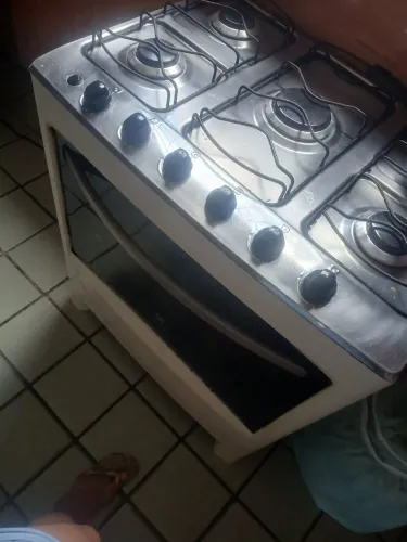 Vendo fogão