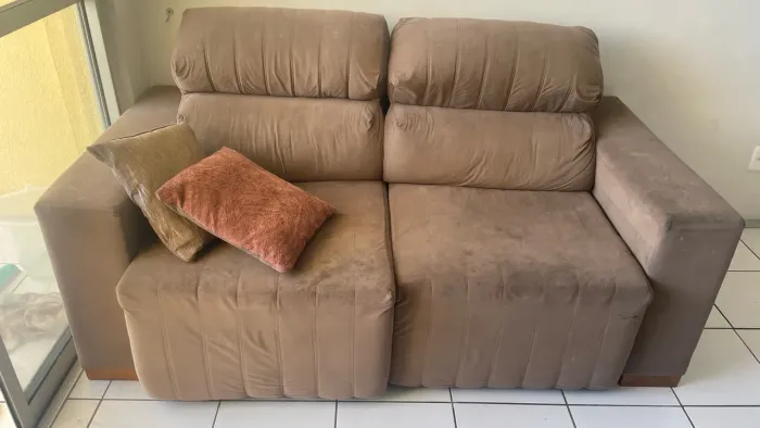 Sofá retrátil
