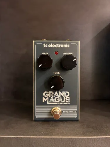 Pedal tc grand magnus distorção 