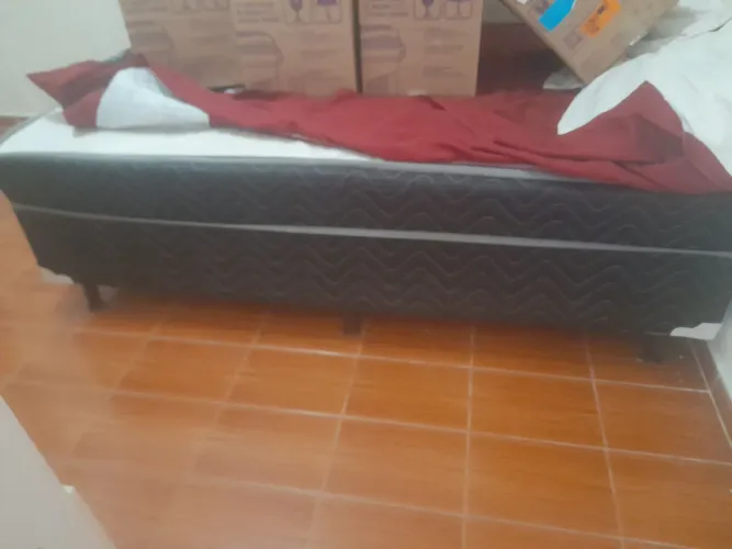 Cama casal box