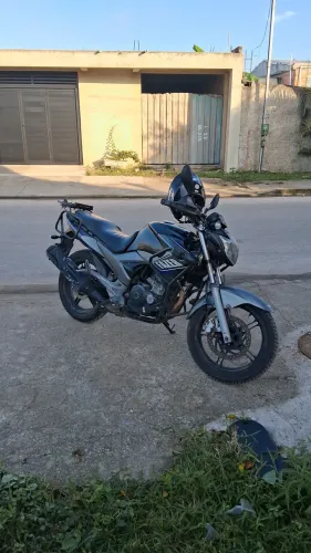 Fazer 250 