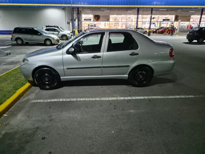 Fiat Siena 1.0/ EX 1.0 MPI Fire/ Fire Flex 8V 2010