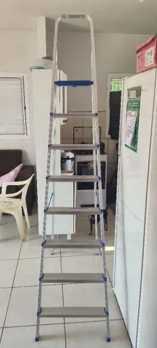 Vendo uma escada de alumínio nova