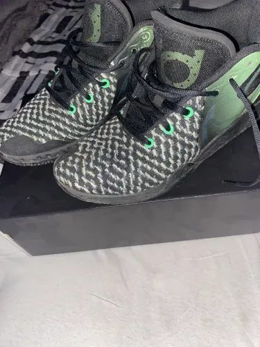 TÊNIS BASQUETE KD TREY 5 VIII GREEN BLACK