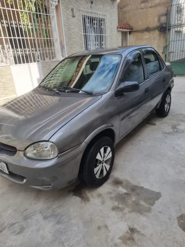 Chevrolet Corsa Sedan 1.0 MPFI 8V 71cv 4P 2004