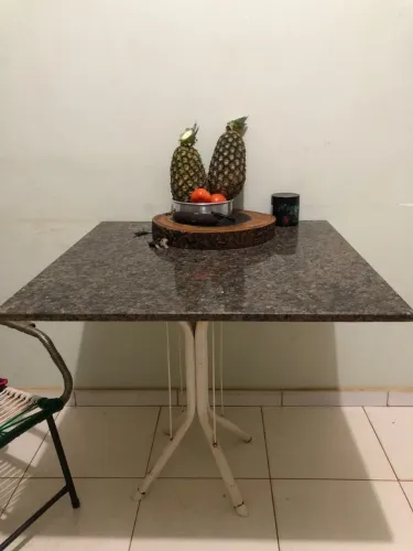 Vendo mesa de jantar