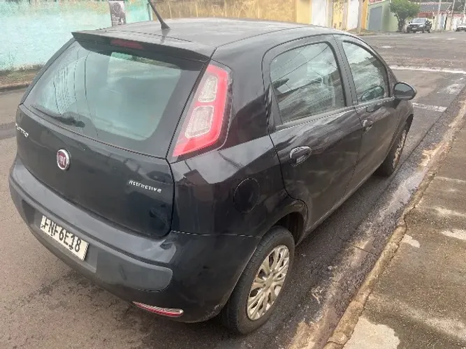 Fiat Punto Attractive 1.4 Fire Flex 8V 5P 2014