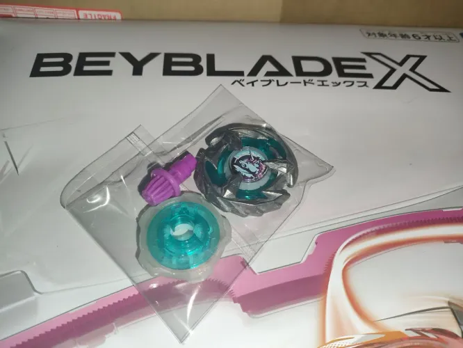 Beyblade X - Unicorn Sting (molde reforçado)