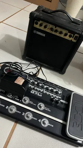 Vendo Cubo Yamaha + pedaleira zoom G7 valvulada 