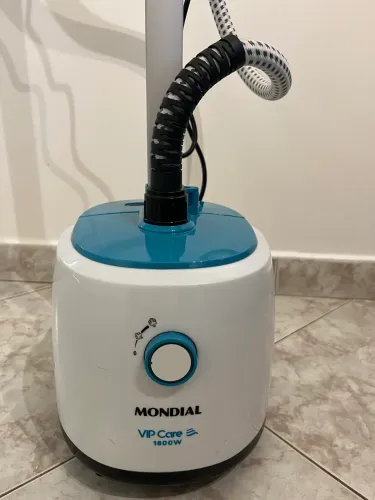 Passadeira à vapor Mondial