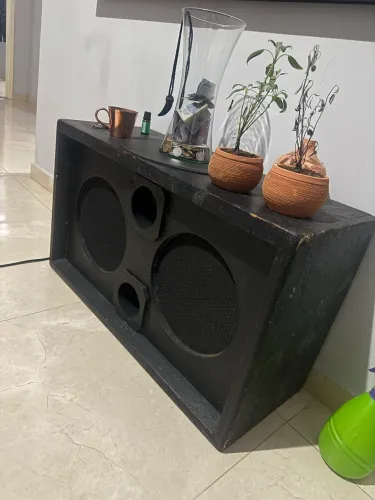 Caixa vintage sub de 12 madeira maciça! 