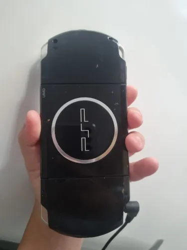Psp sony+ carregador original+capa+ desbloqueado