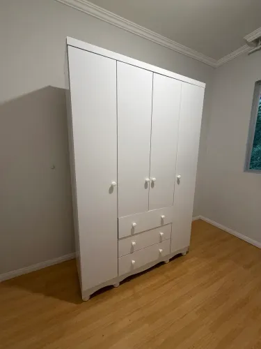 Guarda-Roupa Infantil/Bebê