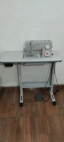 Máquina de costura