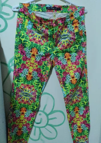 Calça jeans feminina 