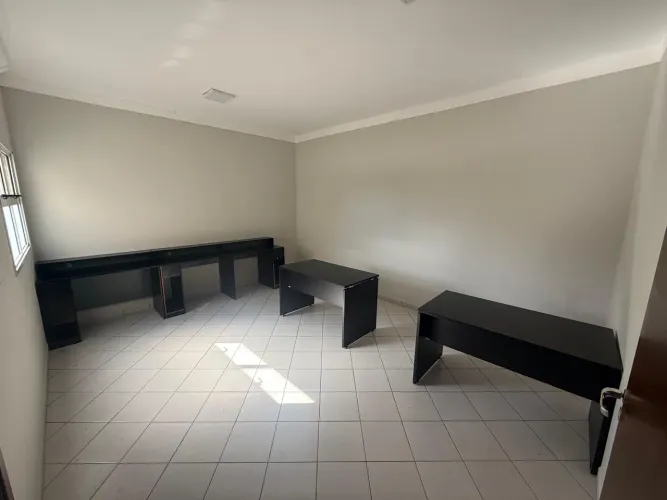VENDO CONJUNTO COMPLETO DE ESCRITÓRIO