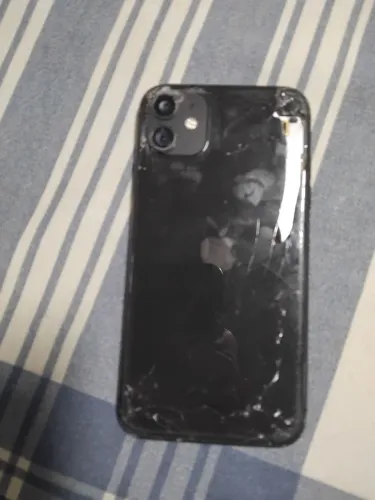 Vendo iphone pra retirada de pecas