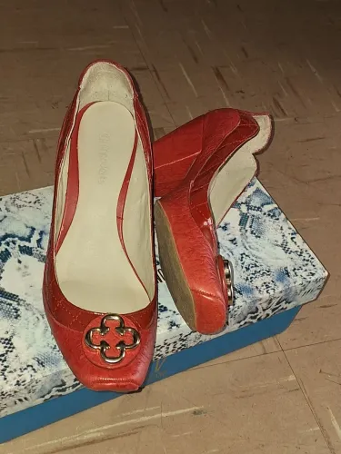 Sapato vermelho
