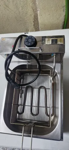 Fritadeira elétrica 220W