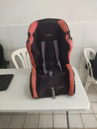 Cadeirinha para carro - crinaças