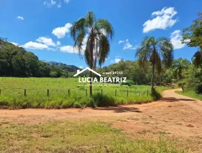 Oferta Imperdível!!! Chácara de 7.200 m², localizada no bairro Pinhal, São José do Alegre