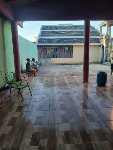 Casa mais ponto comercial..
