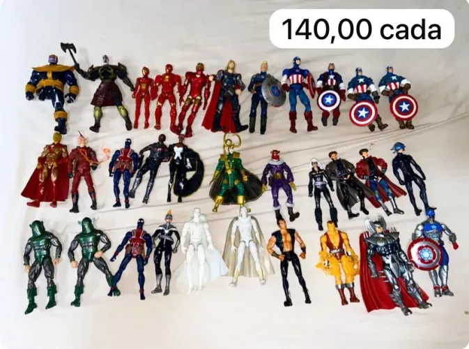 Bonecos marvel legends
