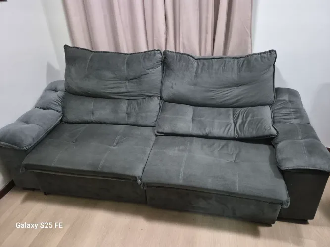 Vendo sofá retrátil, semi novo