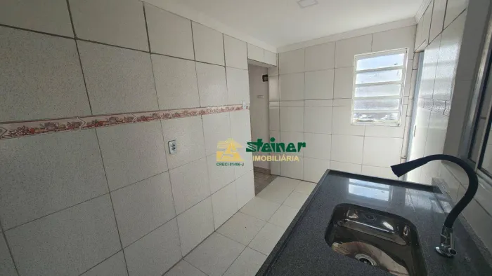 Casa com 1 dormitório para alugar, 25 m² por R$ 1.230,00/mês - Vila Capitão Rabelo - Guaru