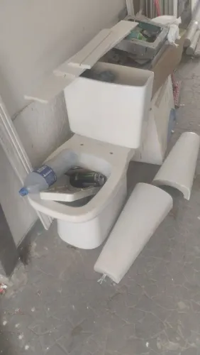 Vaso sanitário com caixa acoplada