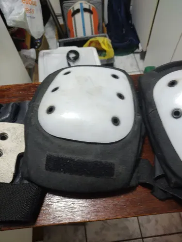 Joelheira de proteção skate 