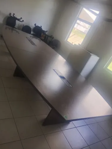 Mesa de Reunião