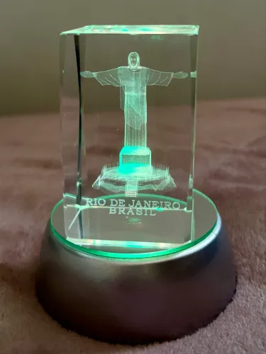 Luminária Decorativa Cristo Redentor 3D LED | Nova