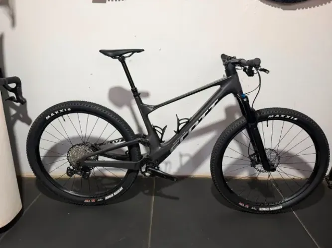 Scott Sparks tamanho 19