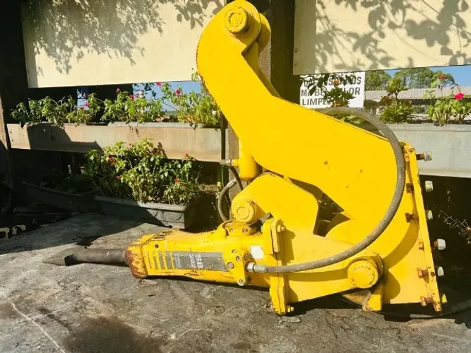 Rompedor Hidraulico + Suporte