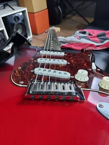 Squier Fender Standard Antique Burst