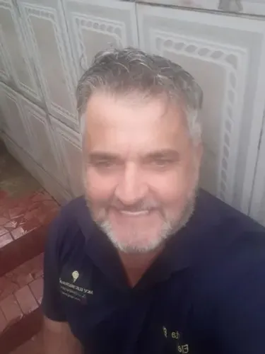 *Técnico Eletricista *         Residencial , Predial & Comércio // Emergência 24h (?,?)