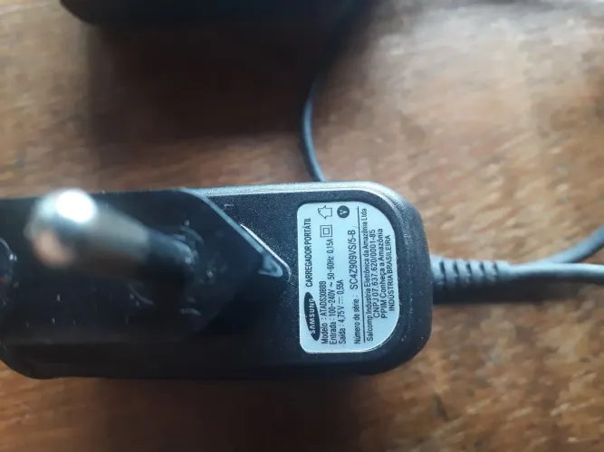 Carregador de celular