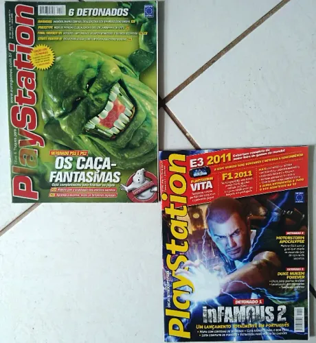 Kit 2 Revistas Playstation com detonado de Infamous 1 e 2 Prototype MotorStorm Apocalypse
