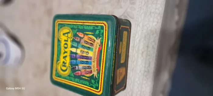 Caixa de Crayola vintage - 90th Anniversary, ano 1993