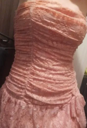 Vestido em Renda, Tomara que Caia, Rosa Antigo, tam. M, com bojo e camada!! Novo!