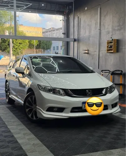Honda Civic Sedan LXR 2.0 Flexone 16V Aut. 4P 2016