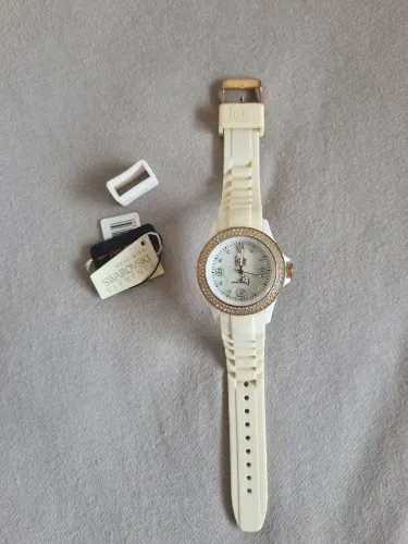 Relogio swarovski