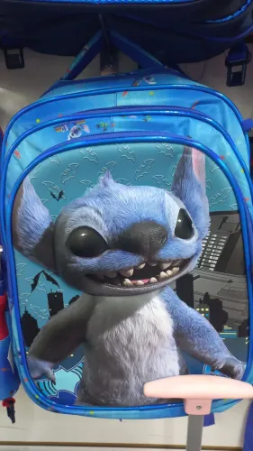 Kit Escolar infantil mochila 3D de rodinhas e estojo só 189! ENTREGO 