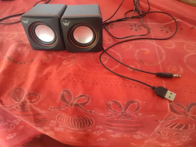 Caixinha de som para Pc 