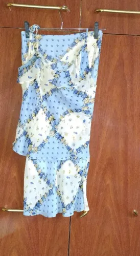Conjunto floral vintage